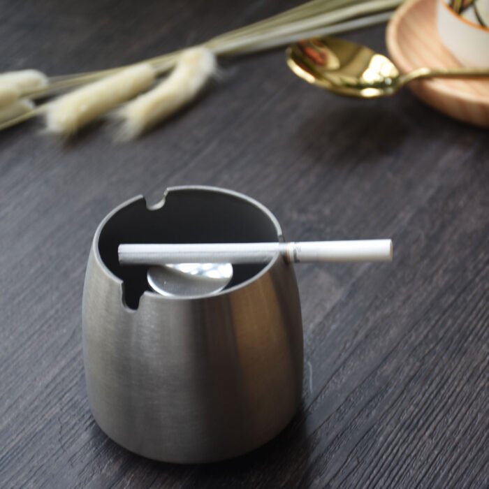 Outdoor Stainless Steel Ashtray with Lid A101