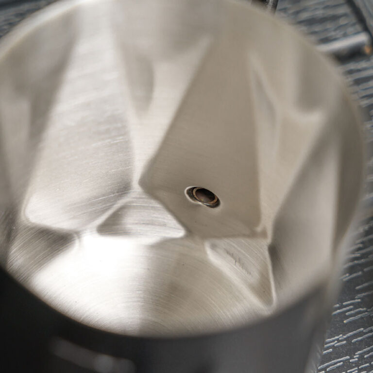 Brushed vs. Satin Finish for Stainless Steel Kitchenware缩略图 Brushed vs. Satin Finish for Stainless Steel Kitchenware