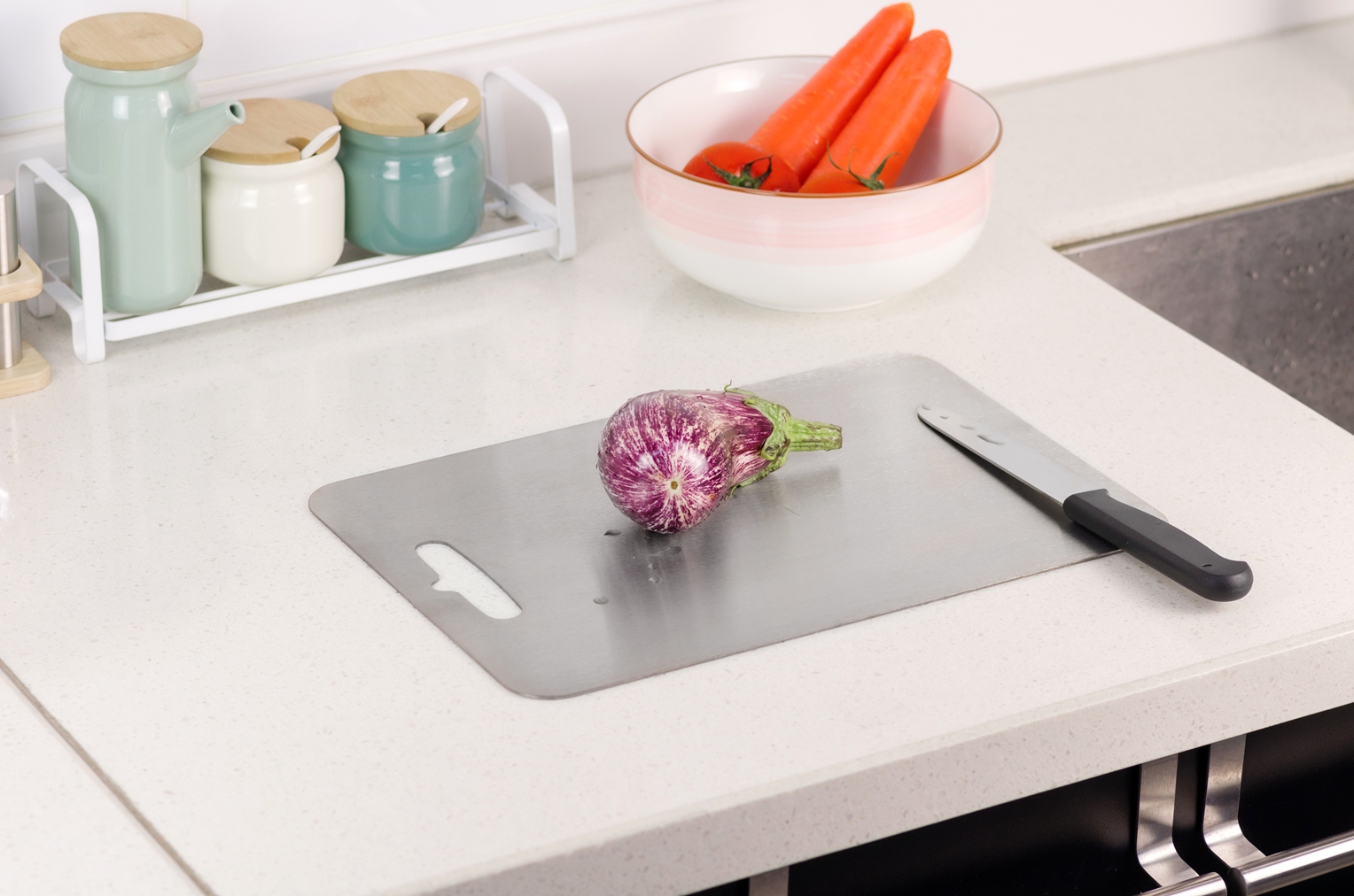 The Benefits of Titanium Cutting Boards缩略图